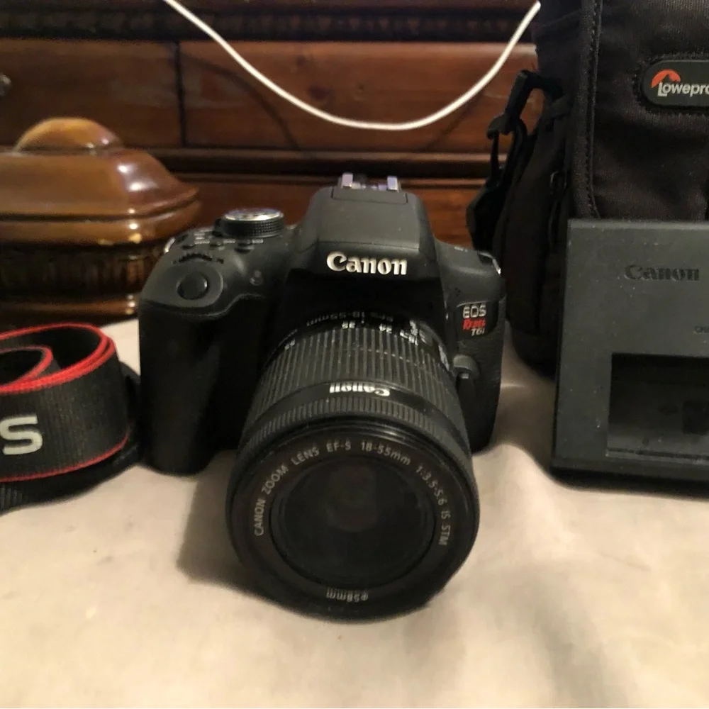 Canon eos rebel t6i
